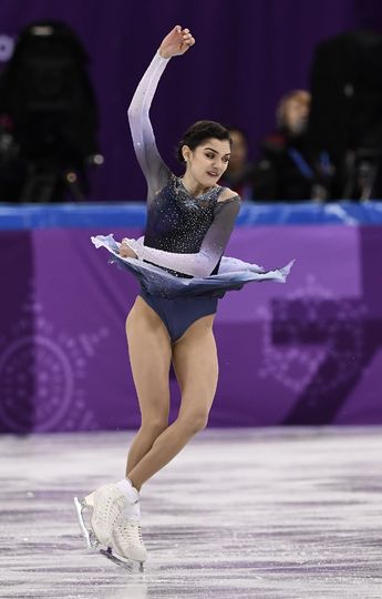 Евгений Медведева откатала короткую программу в командном турнире с мировым рекордом. Фото AFP