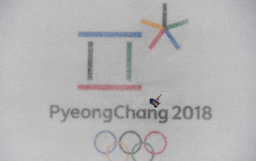 Евгений Медведева откатала короткую программу в командном турнире с мировым рекордом. Фото AFP