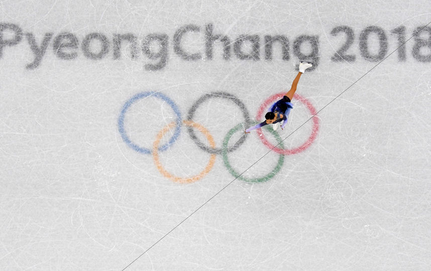 Евгений Медведева откатала короткую программу в командном турнире с мировым рекордом. Фото AFP