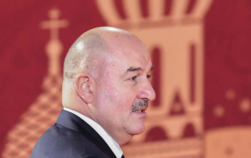 Главный тренер сборной России станислав Черчесов на жеребьёвке ЧМ в Государственном Кремлёвском дворце. Фото AFP