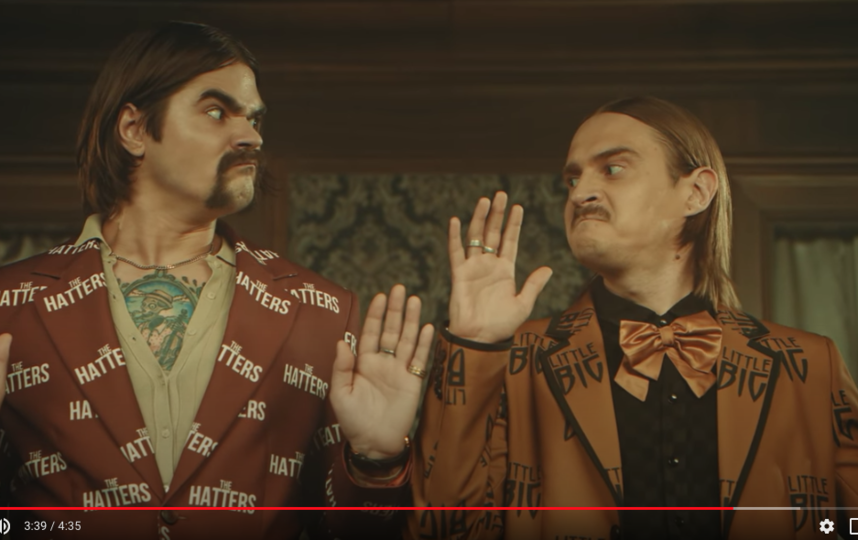 Кадр из клипа. Фото скриншот https://www.youtube.com/watch?time_continue=2&v=RhMYBfF7-hE&feature=emb_title