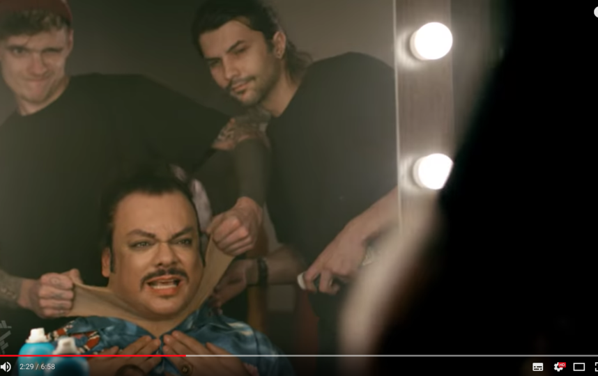 Клип Баскова и Киркорова "Ибица" уже посмотрели почти полтора миллиона человек. Фото скриншот https://www.youtube.com/watch?v=Yy3DH0gfnhQ