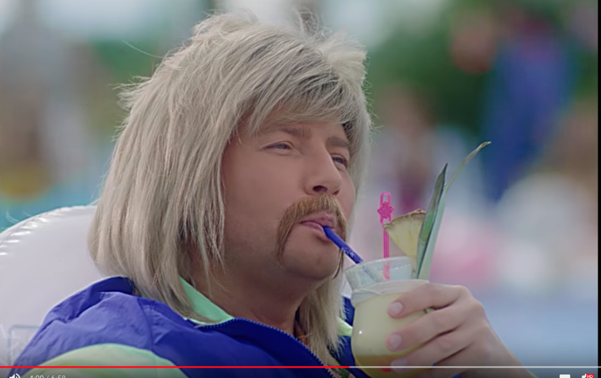 Клип Баскова и Киркорова "Ибица" уже посмотрели почти полтора миллиона человек. Фото скриншот https://www.youtube.com/watch?v=Yy3DH0gfnhQ