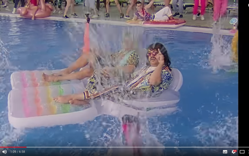 Клип Баскова и Киркорова "Ибица" уже посмотрели почти полтора миллиона человек. Фото скриншот https://www.youtube.com/watch?v=Yy3DH0gfnhQ