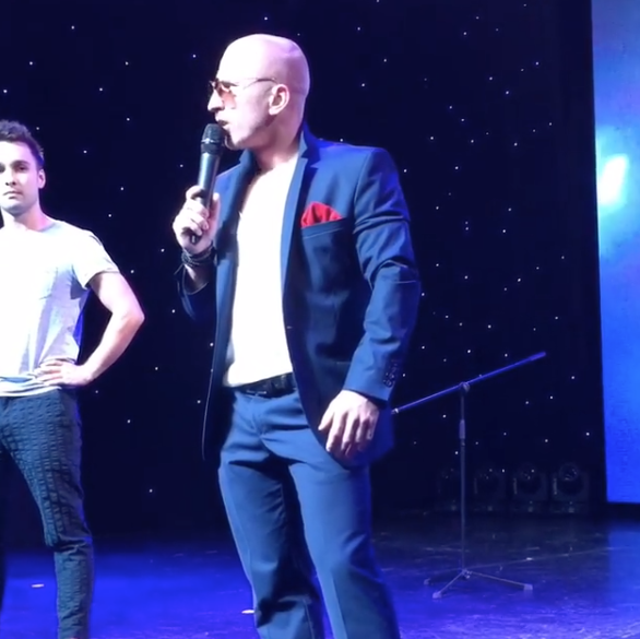 Двойник Дмитрия Нагиева на кастинге "Фабрики звёзд". Фото скриншот с официального Instagram "МУЗ-ТВ"