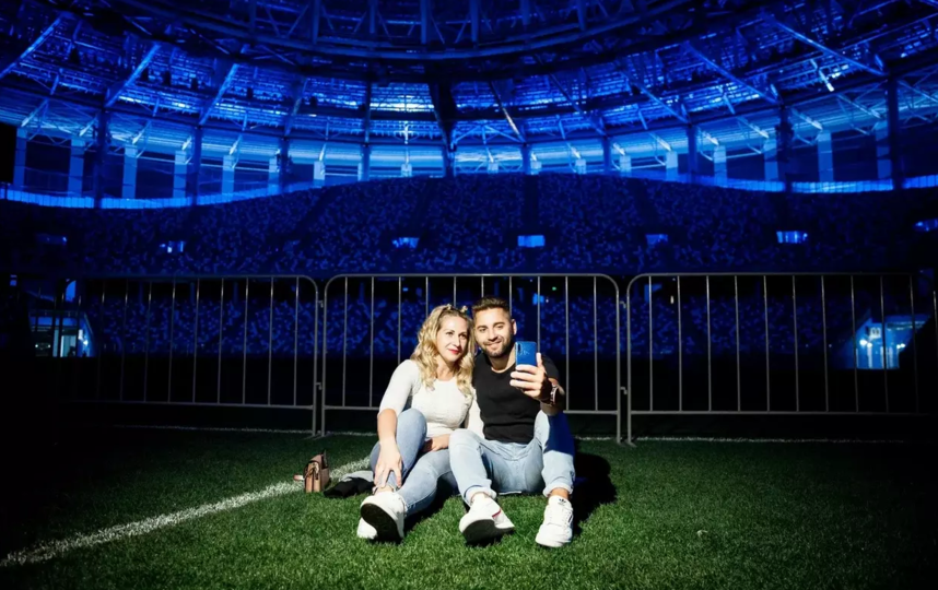 В рамках фестиваля "Горький fest" открылся кинотеатр под открытым небом на стадионе "Нижний Новгород". Фото Анна Темерина