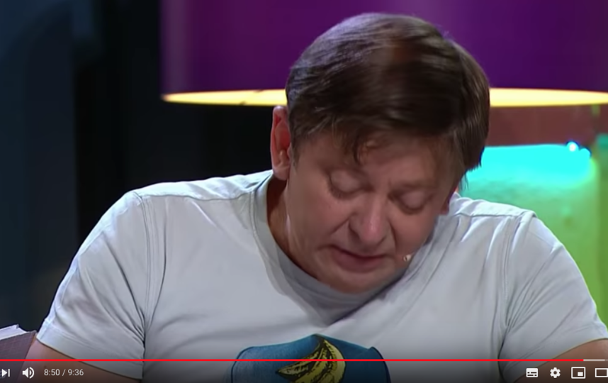 Отрывок из номера. Фото скриншот https://www.youtube.com/watch?v=xMt0-pNzJP0