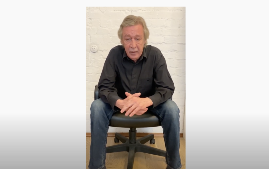 Ефремов записал обращение к людям после аварии. Фото скриншот https://www.youtube.com/watch?v=gJbpdIfhfqc