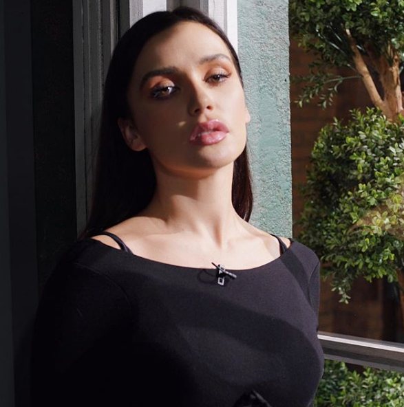 Ольга Серябкина. Фото скриншот https://www.instagram.com/serebro_official/