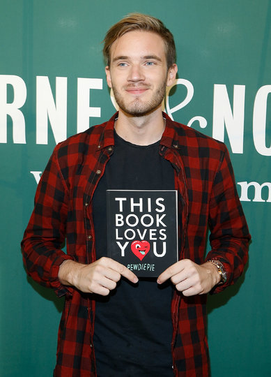 Блогер PewDiePie (Пьюдипай). Фото Getty