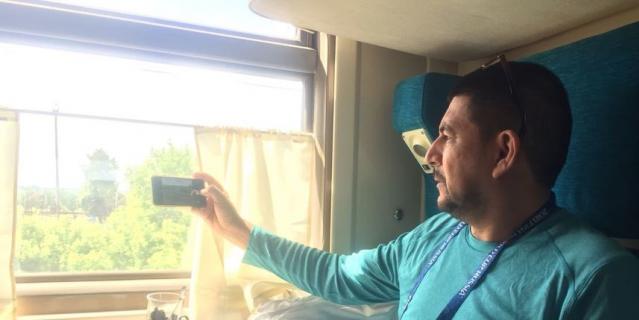 Эстевес Альфаро Хорхе Луис в поезде Москва - Саранск.
