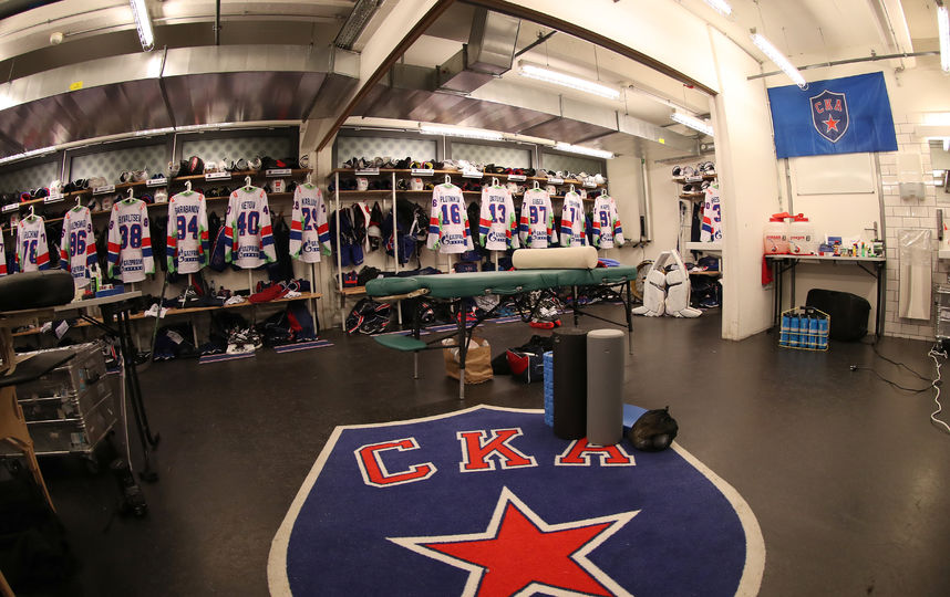 Раздевалка питерского СКА. Фото Юрий Кузьмин, Андрей Голованов, photo.khl.ru