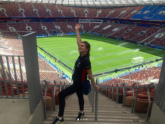 Фанатка на матче Марокко - Португалия в "Лужниках". Фото Instagram angelinafane