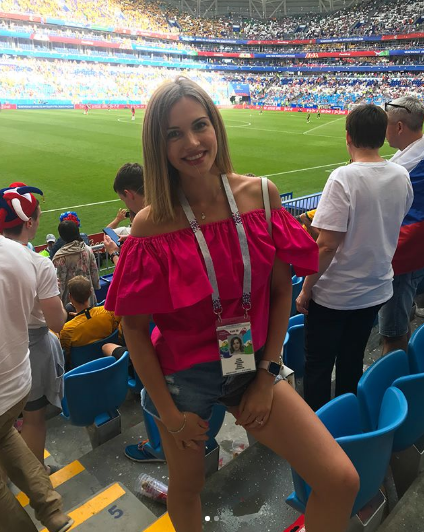Фанатка на матче Дания - Австралия в Самаре. Фото Instagram katya_chudaeva