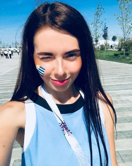 Фанатка на матче Уругвай - Саудовская Аравия в Ростове. Фото Instagram llll.spor.llll