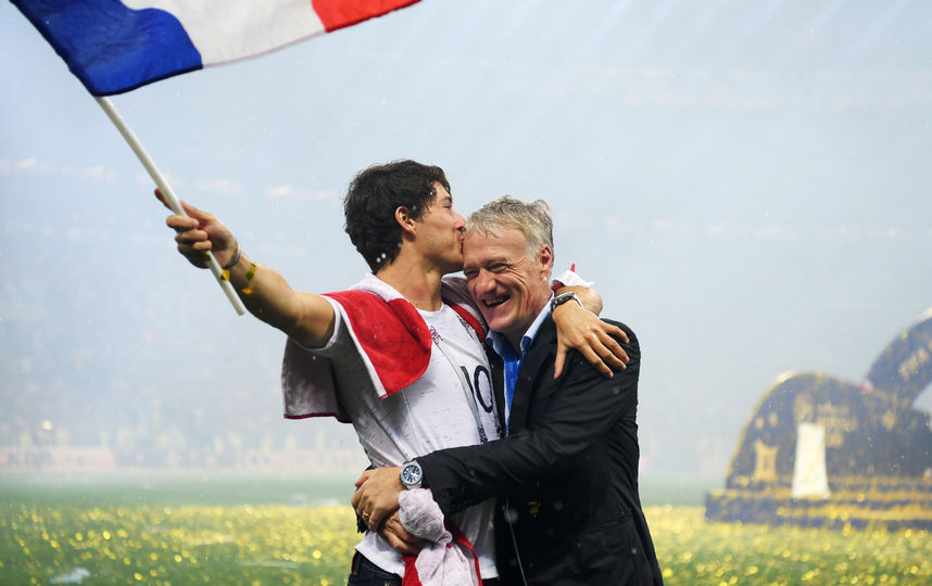 Поль Погба "искупался" в "Лужниках". Фото Getty