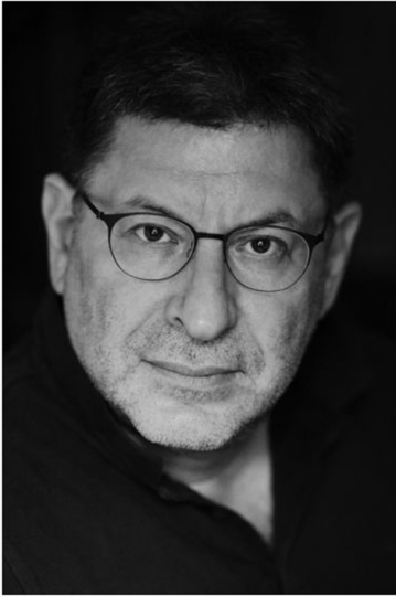 Советы Михаила Лабковского: психолог рассказывает, нужно ли собирать ребёнка в школу