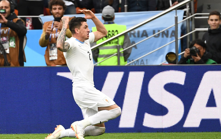 Хосе Мария Хименес радуется забитому мячу. Фото AFP