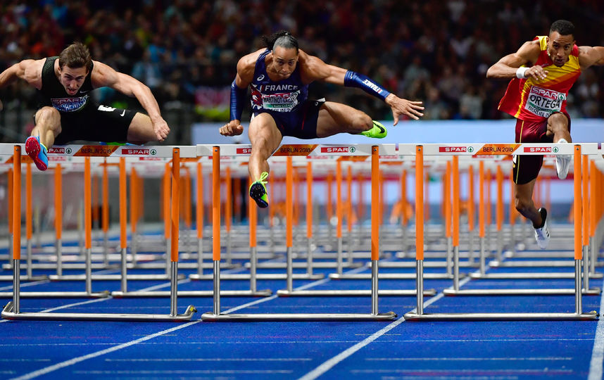 Сергей Шубенков  уступил 0,002 секунды Паскалю Мартино-Лагарду на дистанции 110 метров с барьерами. Фото Getty