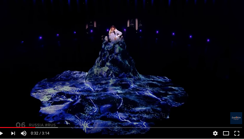 Юлия Самойлова на Евровидении-2018. Фото скриншот https://www.youtube.com/watch?time_continue=19&v=KujGHwyfMWM