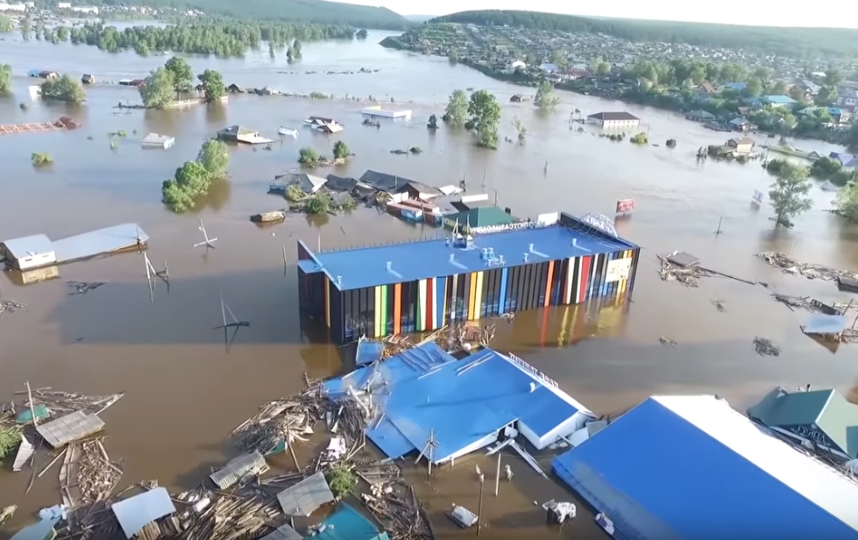 Последствия паводка в Тулуне. Фото youtube.com/watch?v=3xeX9zWhXTA