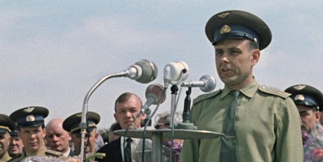 Лётчик-космонавт Владимир Комаров.