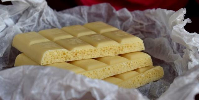 Белый шоколад.