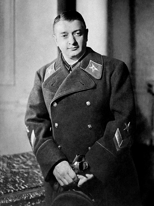 Историки оправдывают Михаила Тухачевского