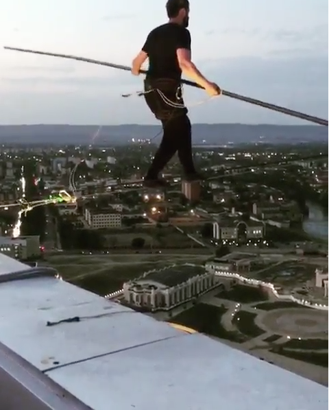 Абакаров в Грозном. Фото РИА Новости