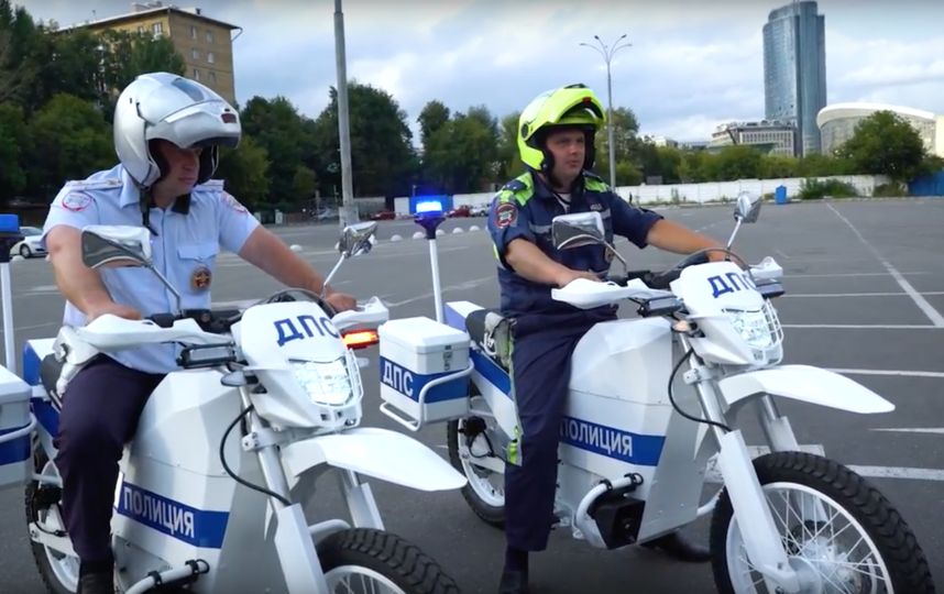 "Калашников" представил электрические мотоциклы для полиции