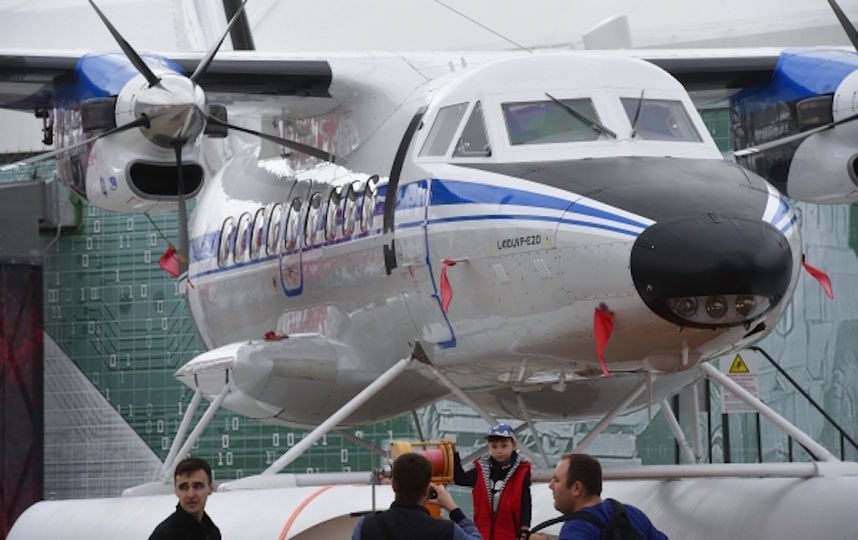 Пассажирский самолёт совершил экстренную посадку в аэропорту Хабаровска
