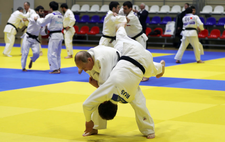 Владимир Путин на тренировке по дзюдо. Фото AFP