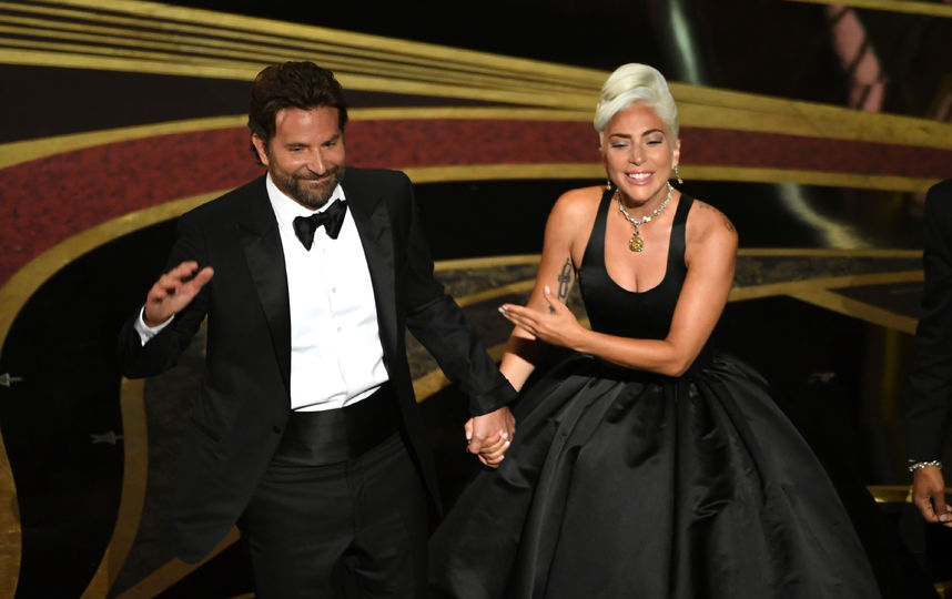 Леди Гага и Брэдли Купер на церемонии вручения кинопремии "Оскар". Фото Getty