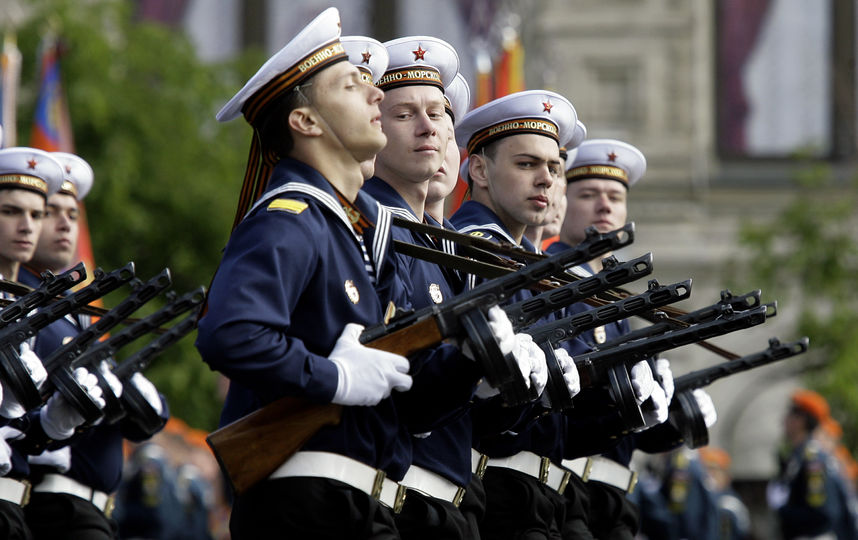 Служащие военно-морского флота. Фото Getty