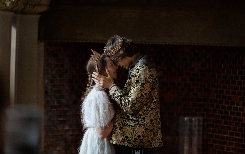 Кадр из новеллы "Царвены" сериала "Сказки Пушкина. Для взрослых". Фото предоставлено пресс-службой More.tv