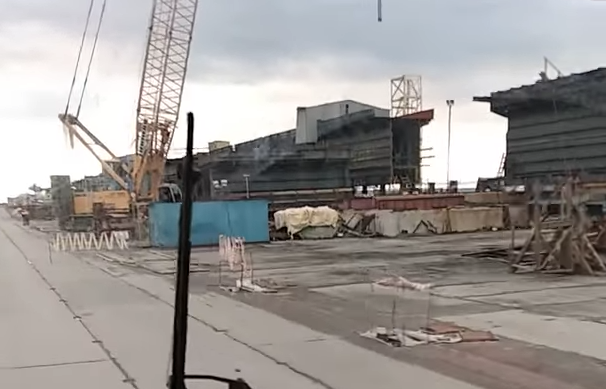 В Керченский пролив обрушился пролёт Крымского моста. Фото Скриншот , Скриншот Youtube