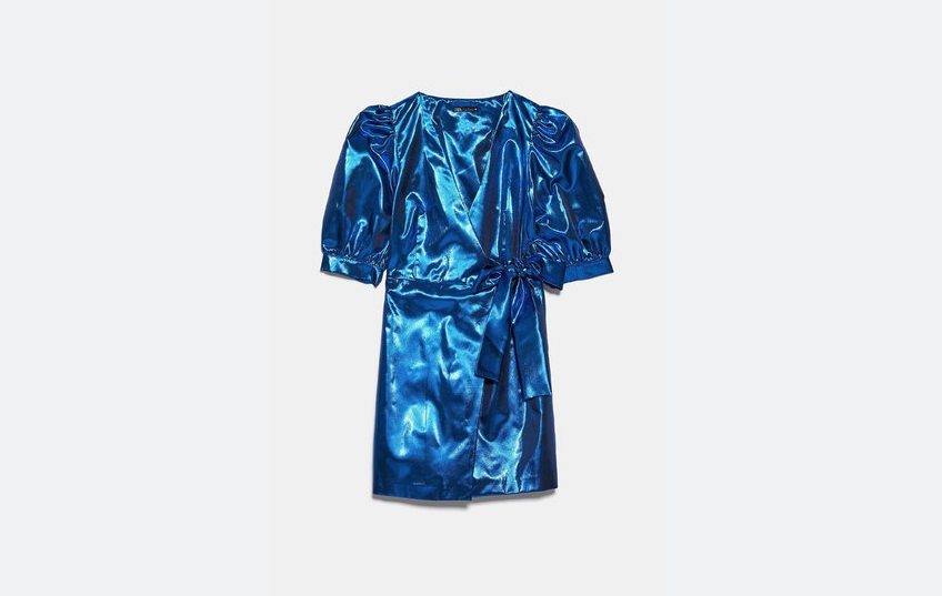 Металлизированное платье, Zara 5950 – 11 900 руб.