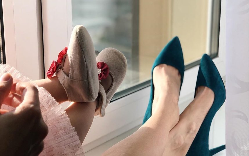 Флешмоб #туфлинапрогулке. Фото Скриншот Instagram/bada4ka