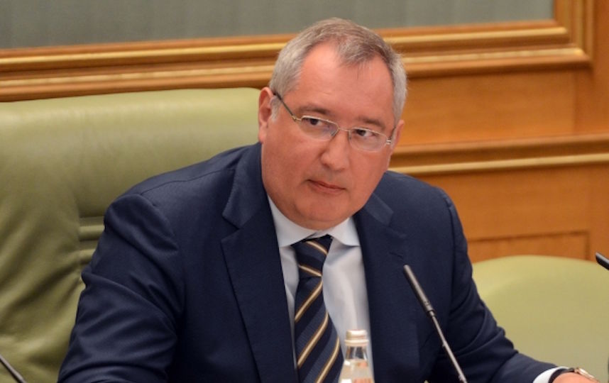 Ленка-енка, голая коленка: вице-премьер Рогозин написал весёлую песню о грустной истории