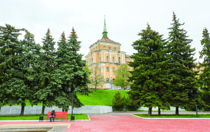 Дом со шпилем. Фото Василий Кузьмичёнок