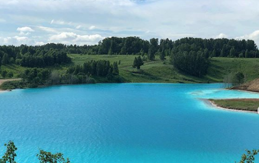 Виды действительно впечатляют: природа, ярко-бирюзовая вода. Фото Скриншот Instagram @gt_54