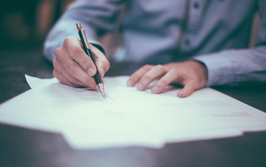 Назвавшая пятиклассников "дармоедами" и "нищебродами" учительница уволилась