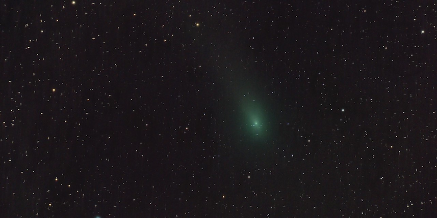 Новосибирский астрофотограф снял в небе быструю комету