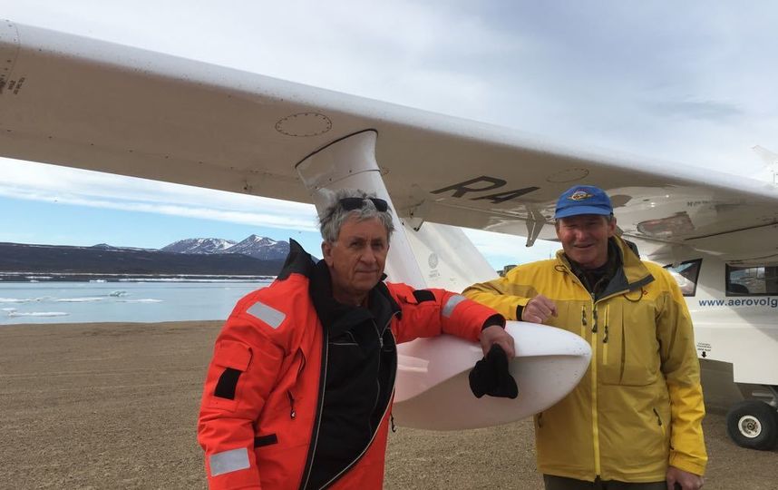 Участники экспедиции летели над Арктикой на малой высоте. Фото Олег Атьков, Предоставлено организаторами