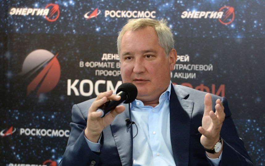Россия отказалась строить окололунную станцию вместе с NASA
