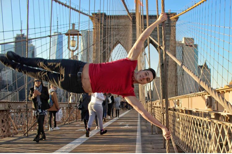 Актёр Александр Филимоненко. Фото скриншот Instagram @filimonenko