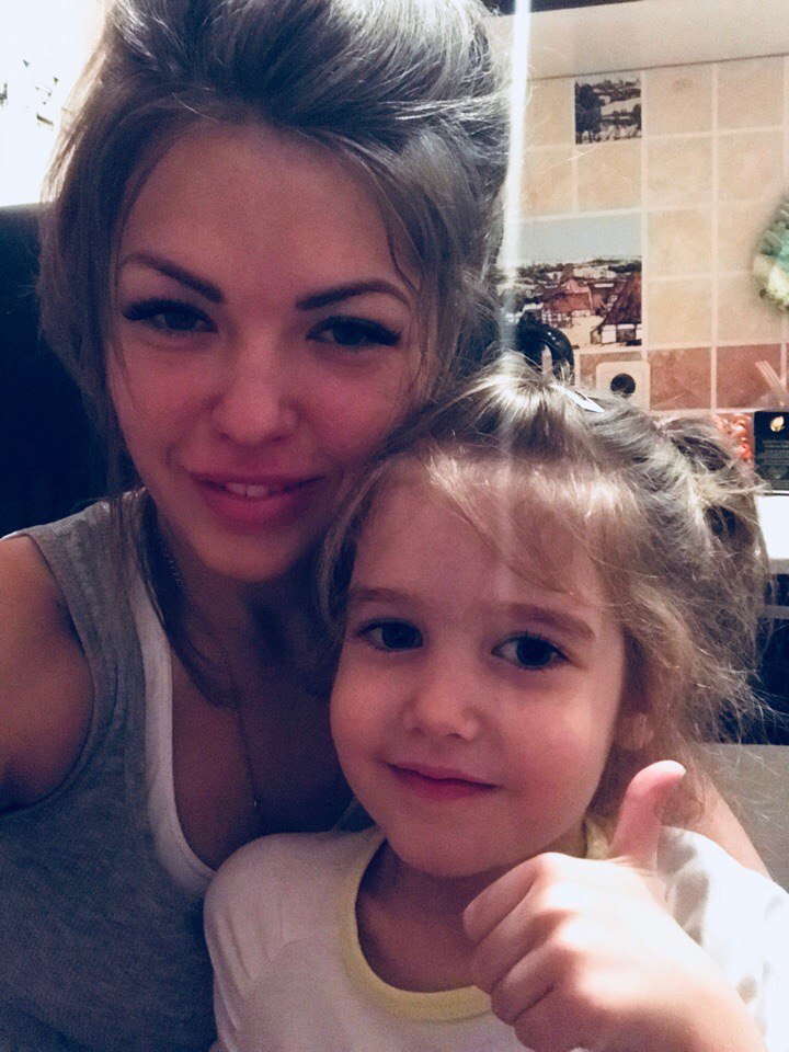 Евгения с дочкой. Фото предоставила Евгения Захарова