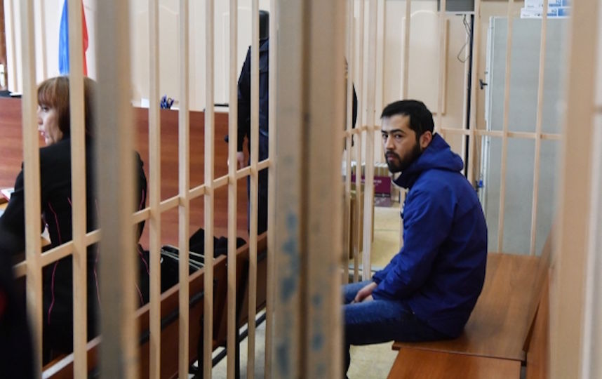 Предполагаемых организаторов терактов в метро Петербурга лишили российского гражданства