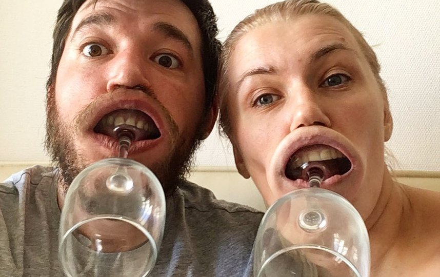 "Дурацкие фото" пары из Новосибирска. Фото Скриншот Instagram/mikhaildemidov