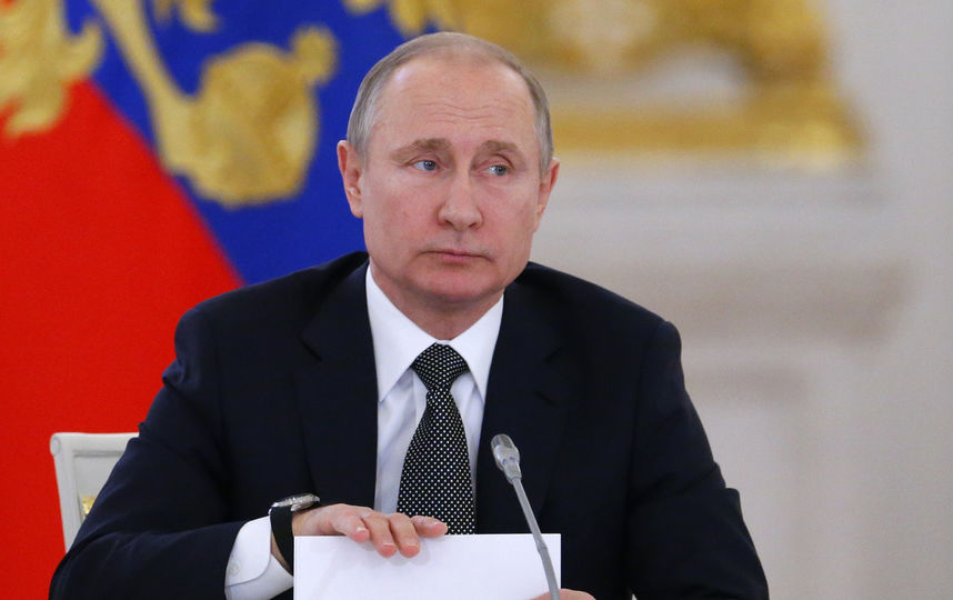 Путин уволил 11 генералов силовых ведомств